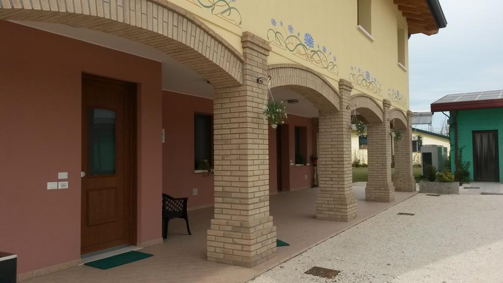 Agriturismo Ai Laghi Pocenia الغرفة الصورة